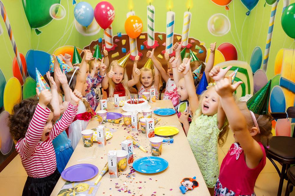 Как организовать день рождения ребенка дома самостоятельно
