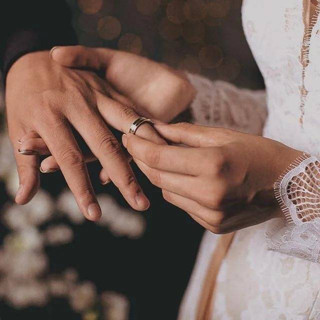 Кольцо для предложения руки и сердца девушки — всё про помолвочные кольца