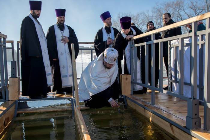 19 января – крещение господне: история праздника, традиции, запреты, приметы