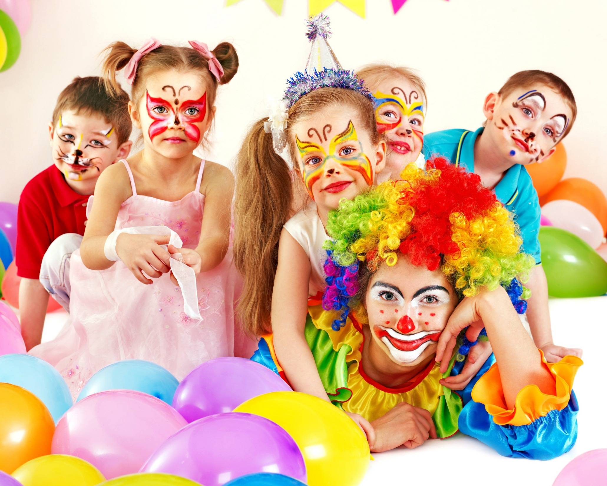 Юмор про цирк: клоунов у нас своих хватает...