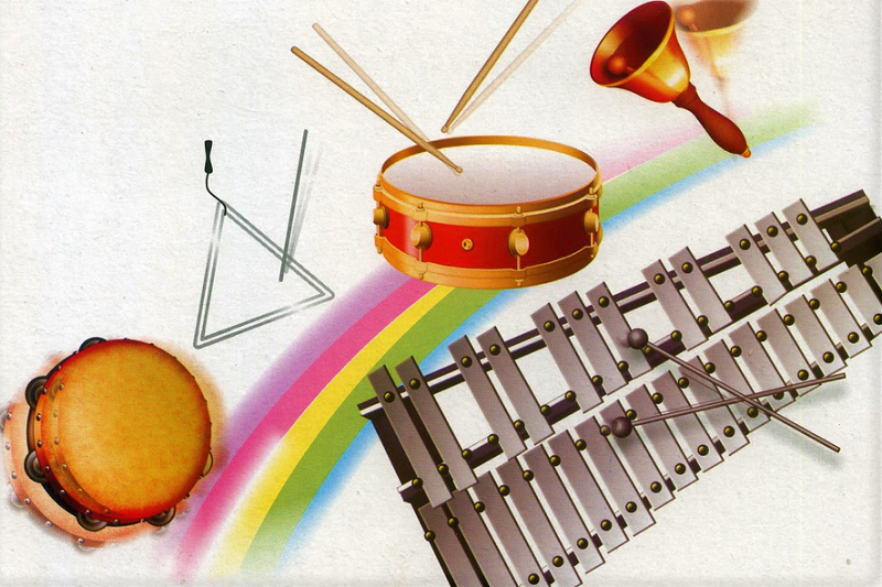 Оркестр из подручных средств. детские самодельные шумовые музыкальные инструменты. детские музыкальные инструменты своими руками