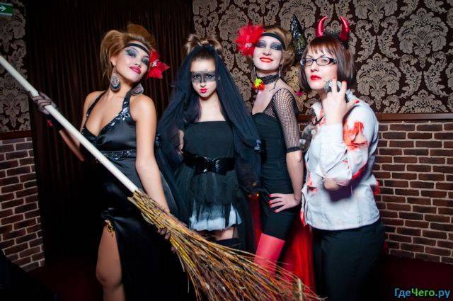 Вампирская вечеринка: праздник в мистическом стиле | fiestino.ru