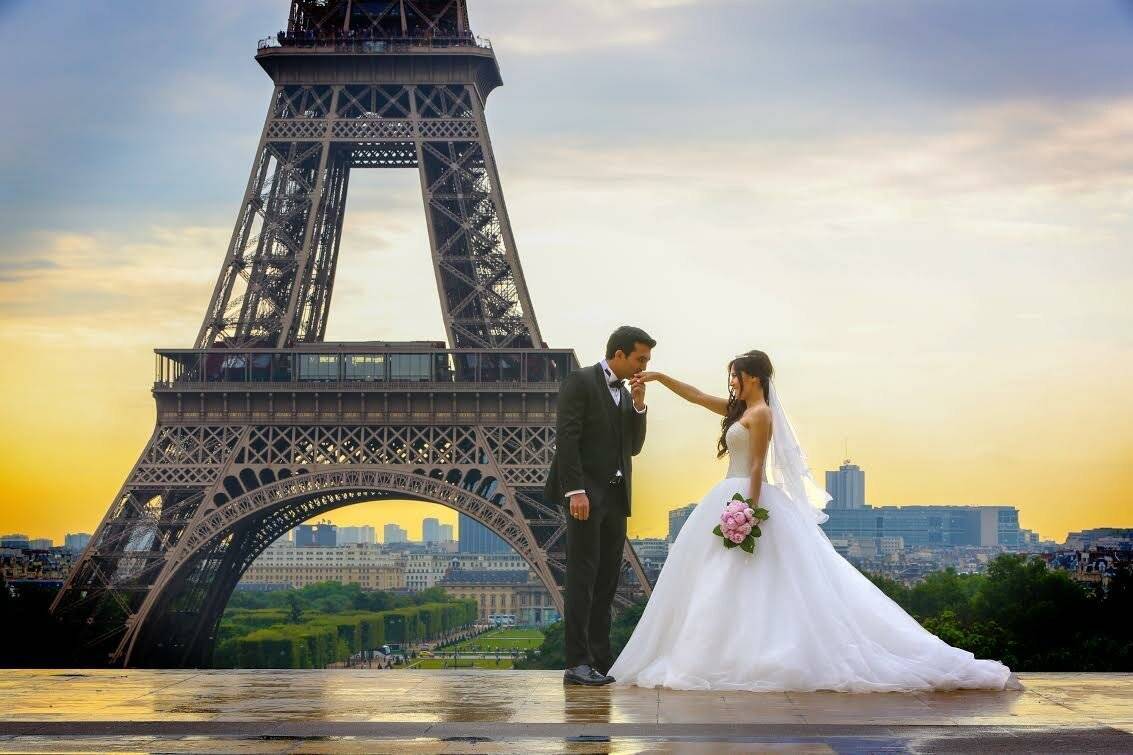 Как (и в чем) выходят замуж самые модные француженки