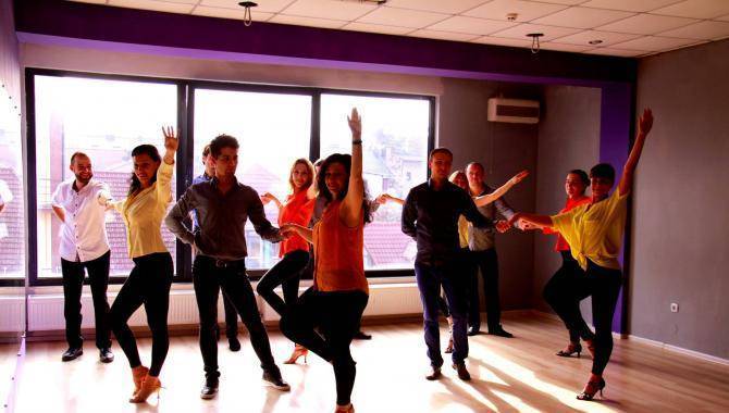 Бизнес-план танцевальной студии: как составить и что учесть до открытия | 1с:фитнес клуб