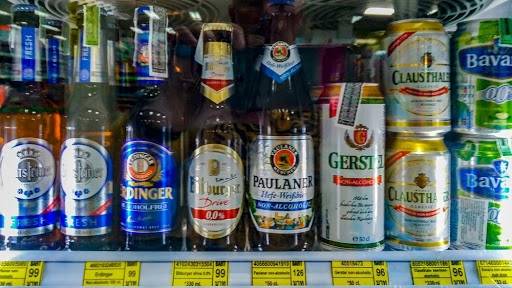 Можно ли продавать безалкогольное пиво несовершеннолетним? — дело модульбанка