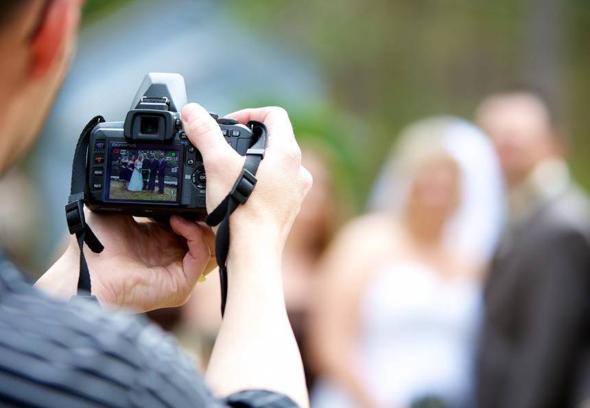 Как выбрать фотографа на свадьбу: мини-гайд » notagram.ru