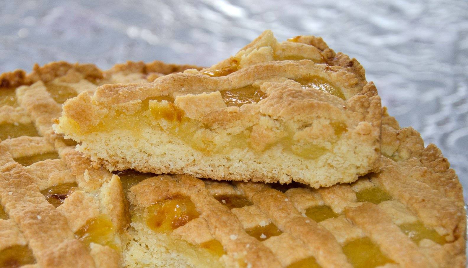 Пирог с лимонной начинкой – 7 рецептов