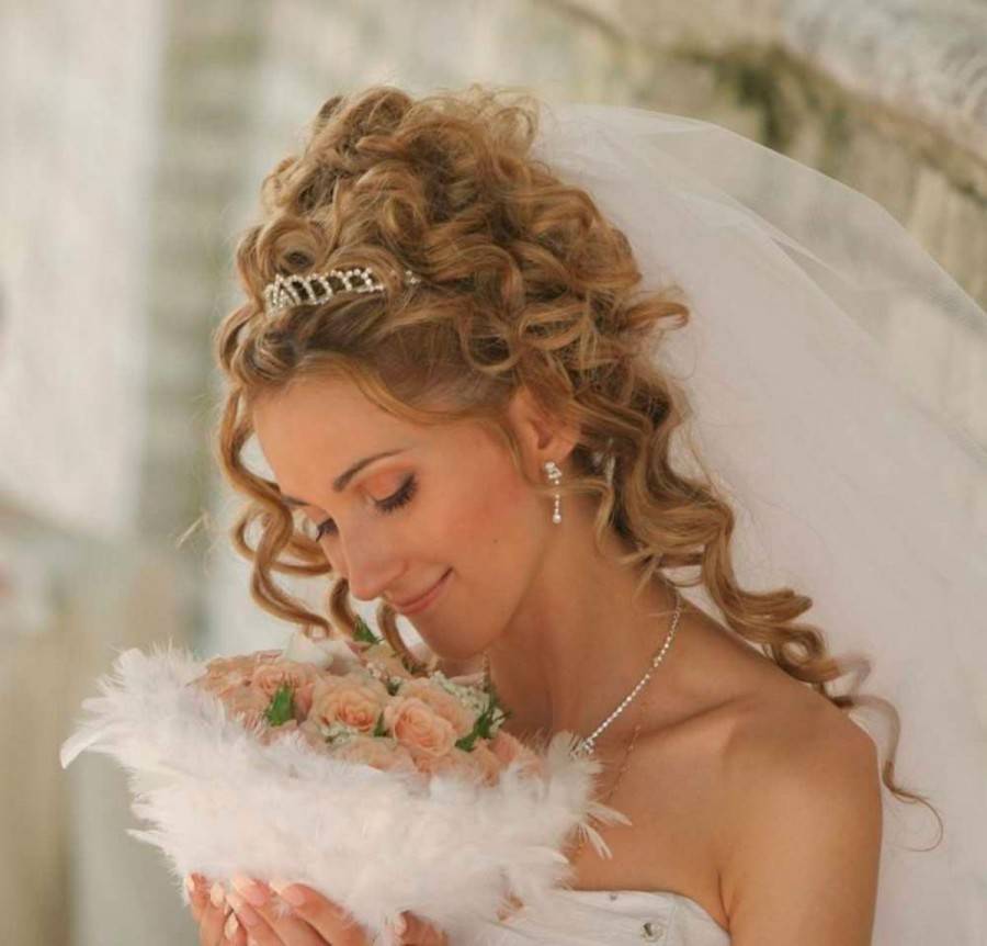 Прическа на свадьбу своими руками ???? как сделать самой пошагово, на длинные или средние волосы, легкие хвост и пучок с инструкцией поэтапно, фото
