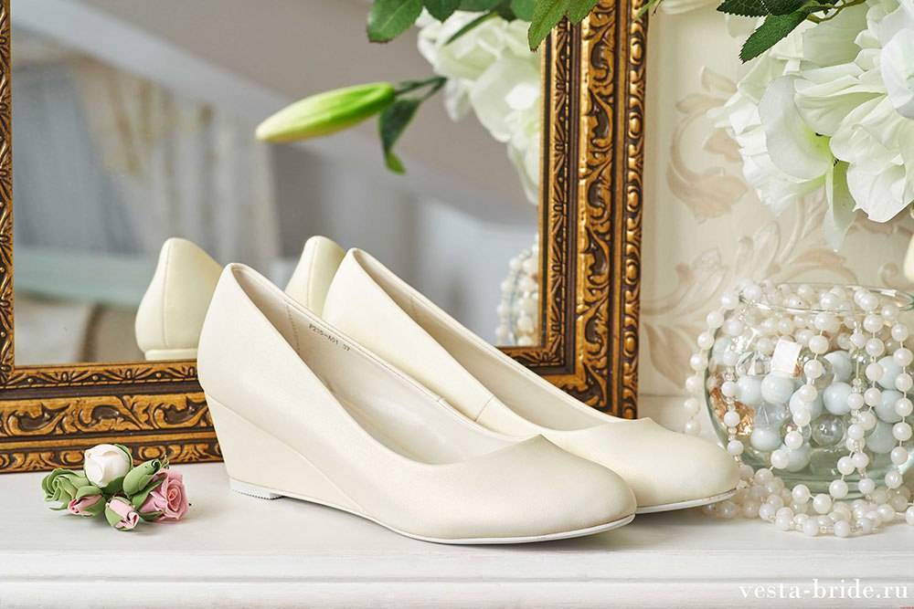 ᐉ свадебные туфли на танкетке для невесты - фото обзор - svadebniy-mir.su