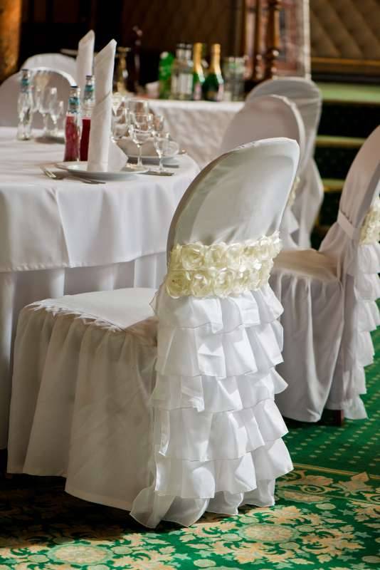 Чехлы на стулья на свадьбу своими руками — выкройка и мастер-класс