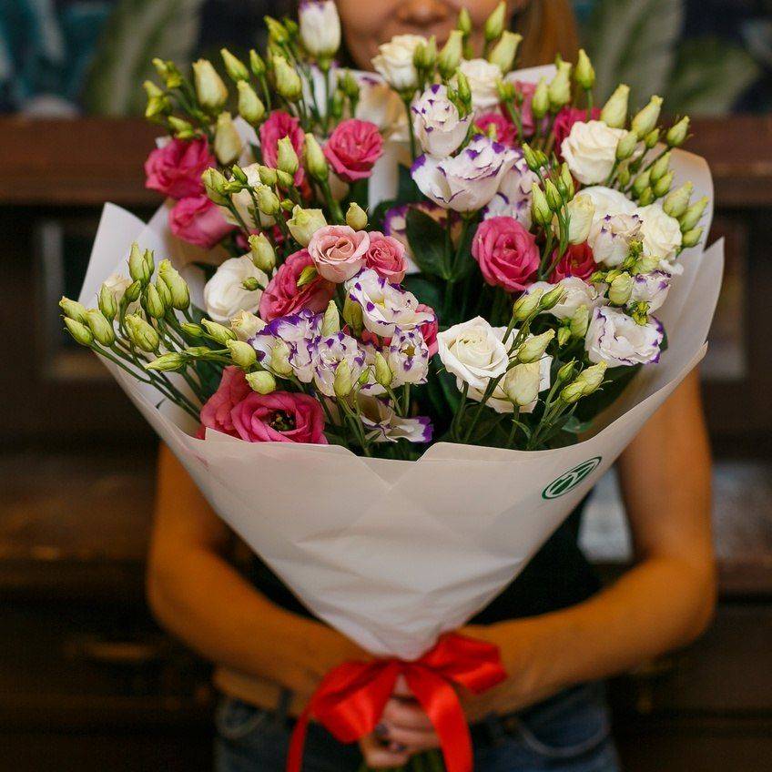 Какие цветы подарить девушке: на день рождения, на свидание, 8 марта, 14 февраля