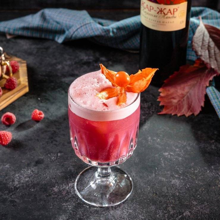 Алкогольные коктейли на новый год 2021: рецепты с фото простые и вкусные в домашних условиях – рецепты с фото
