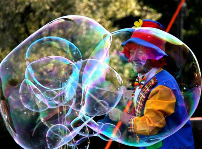Как заработать на шоу мыльных пузырей: творческая бизнес-идея - бизнес журнал