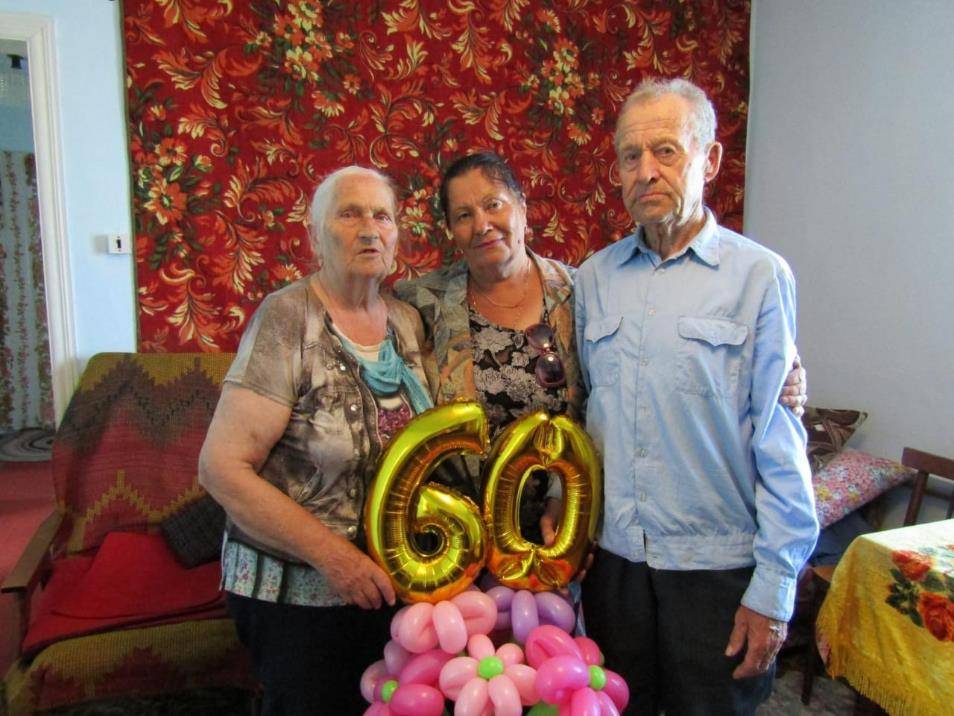 60 лет свадьбы - бриллиантовая ???? что дарить на 60 годовщину совместной жизни