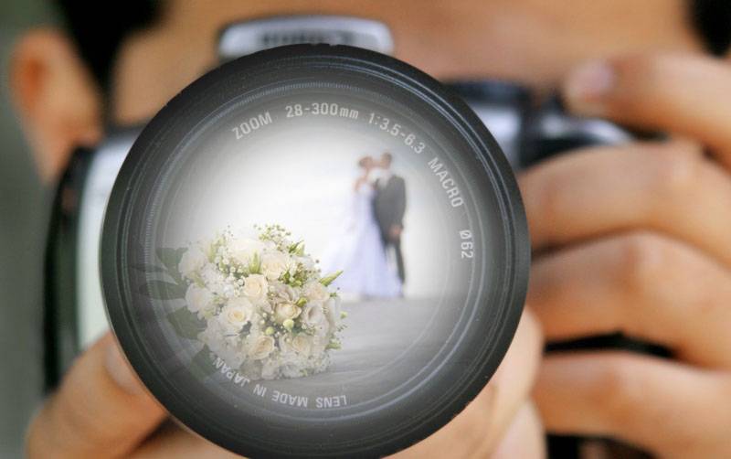 Как выбрать фотографа на свадьбу правильно: советы