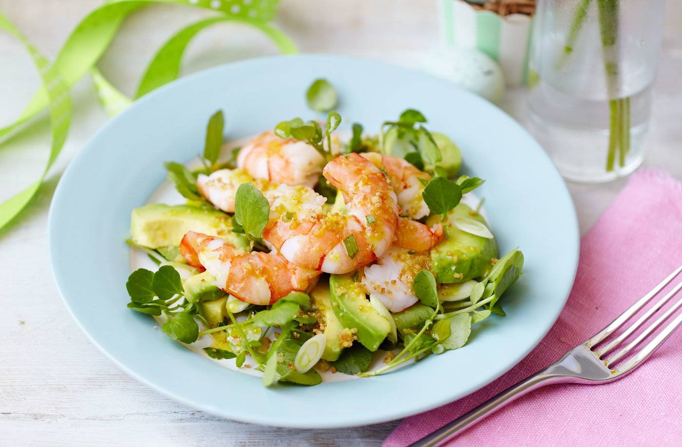 Салат из авокадо и креветок: рецепты с фото