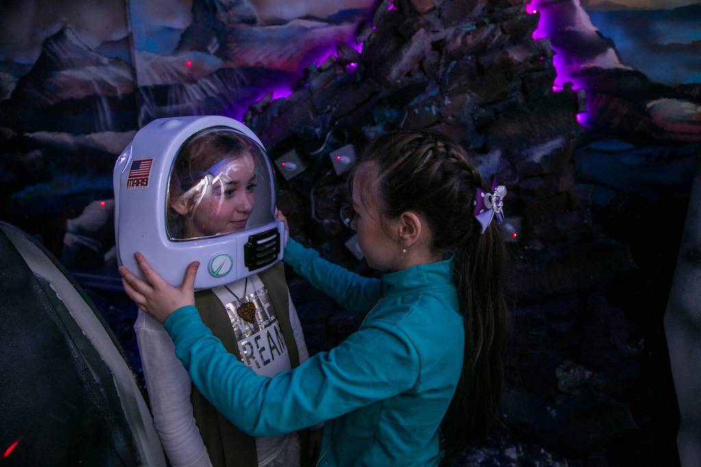 Домашний детский квест про космос с поиском подарка «космическое приключение» (от 6 до 10 лет)