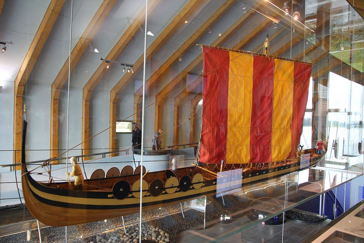 Музей кораблей викингов в дании фото