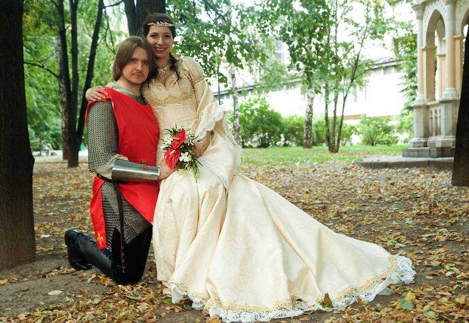 Блудницы или непорочные: на ком женились в средневековье