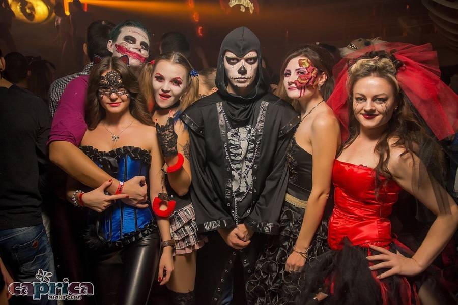Яркий костюм вампирши на хэллоуин: создаем наряд своими руками | fiestino.ru