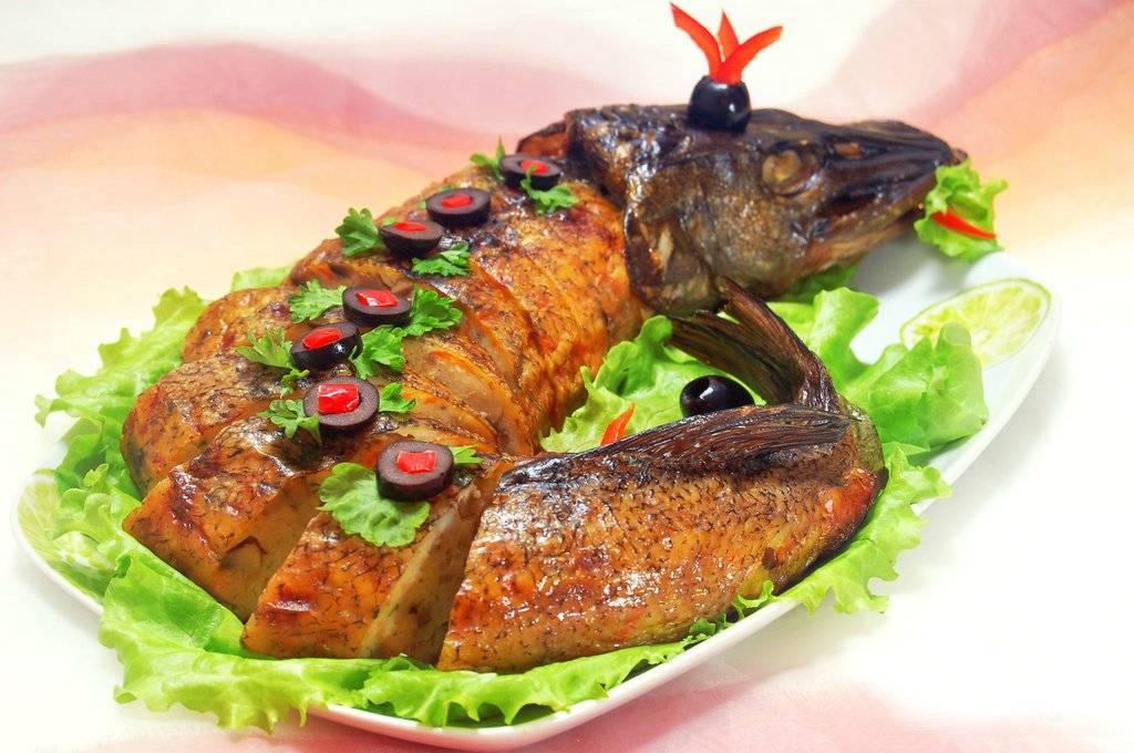 Фаршированная рыба: рецепты и советы. вкусная фаршированная рыба в духовке