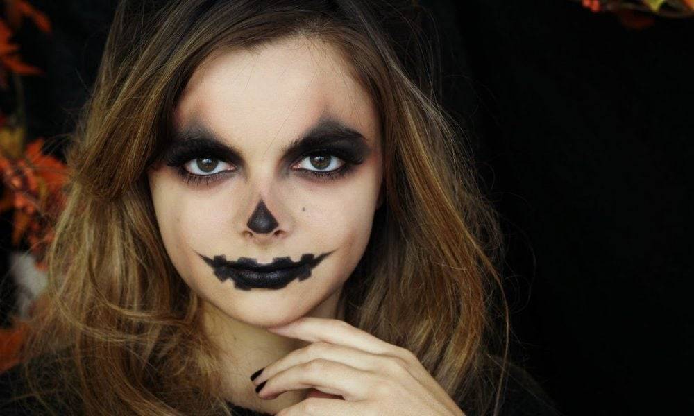 Как можно накраситься на хэллоуин: образы в домашних условиях для девушки, парня и детей