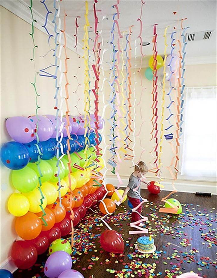 Как украсить шариками день рождения своими руками. как самостоятельно украсить шариками комнату: несколько идей для вдохновения.