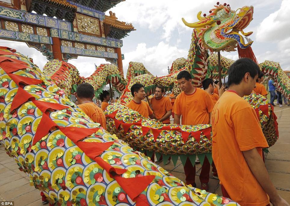 Обычаи и традиции китая: культура, семья, свадьба