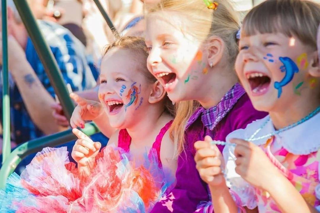 Конкурсы на день рождения смешные: лучшие идеи для взрослых и детей  | lifeforjoy