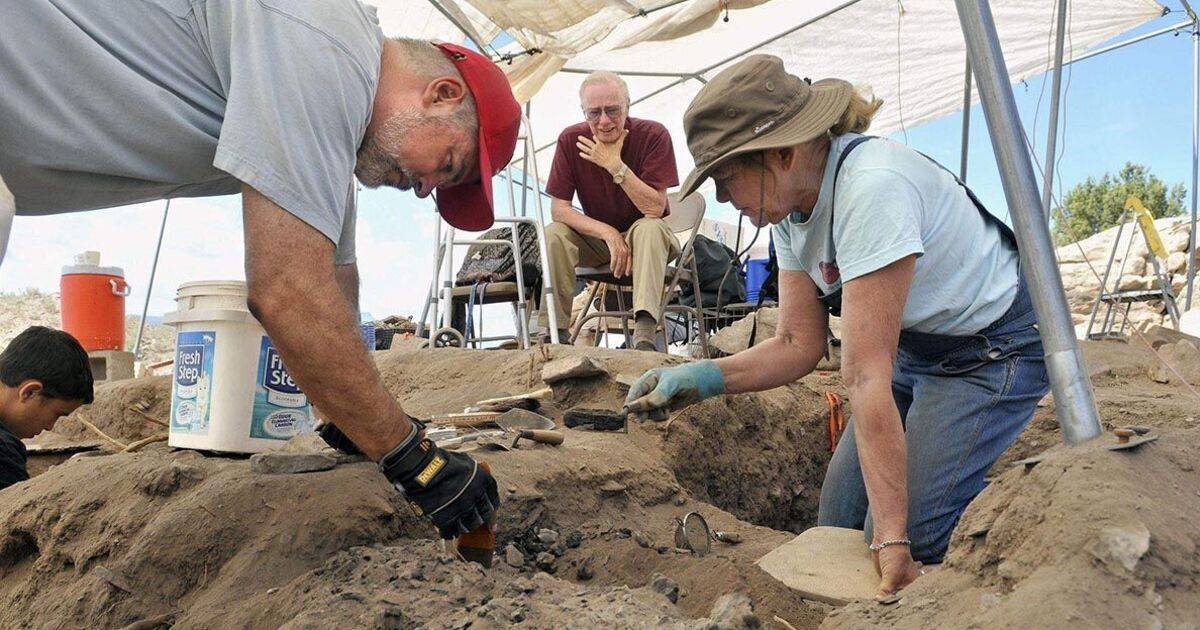 День археолога в россии празднуют ежегодно 15 августа