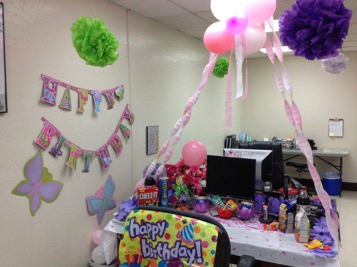 Как поздравить девушку коллегу с днем рождения на работе оригинально