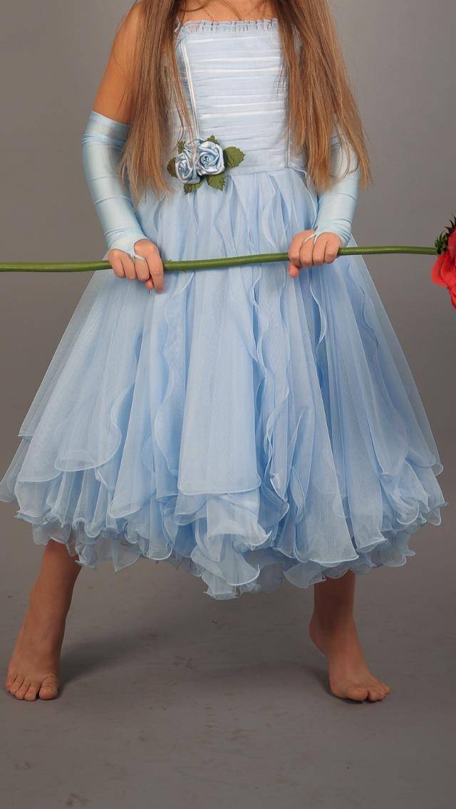 Выпускные платья для детского сада: первый бал для юных принцесс