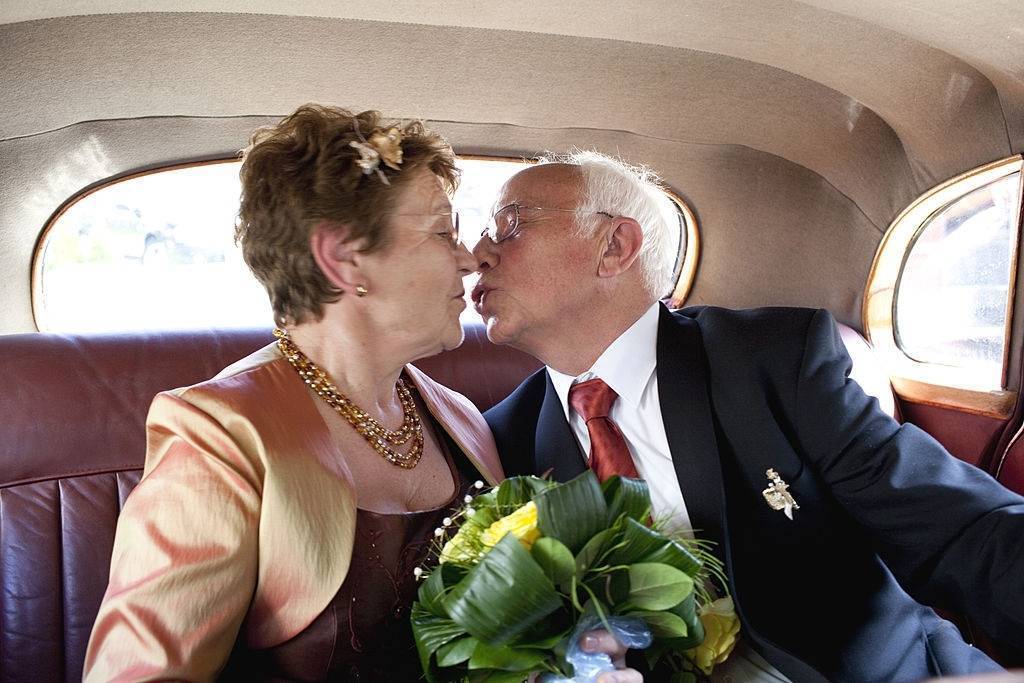 Муслиновая свадьба - 37 лет совместной жизни