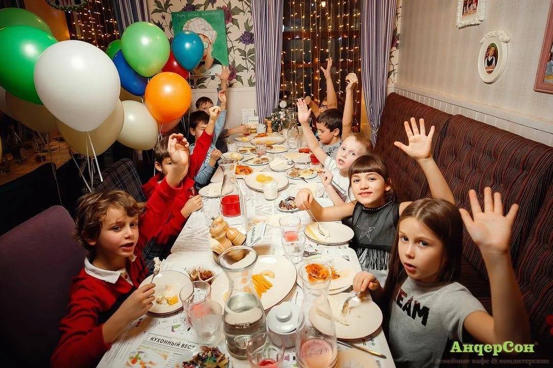 День рождения в ресторане: как устроить крутой праздник, не заморачиваясь