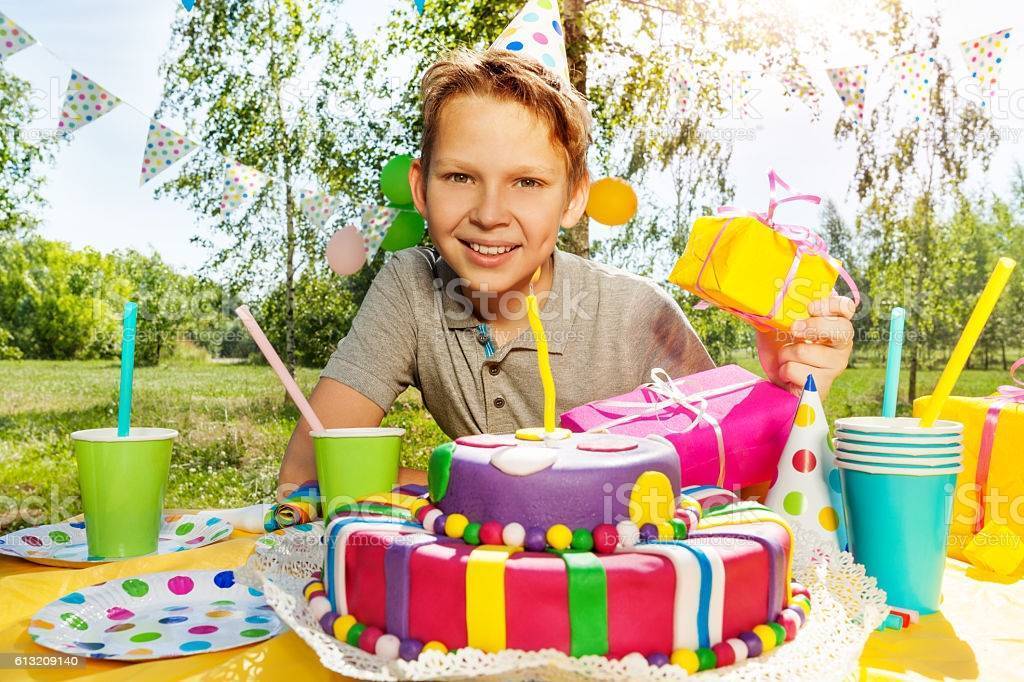 Что подарить мальчику на 10 лет на день рождения - идеи презентов, в том числе сделанных своими руками