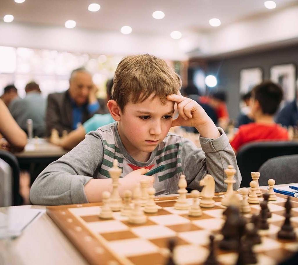 Где обучиться  шахматам с нуля: 30 бесплатных онлайн-курсов в 2023 году