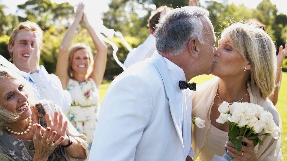 Счастливая семья: какая свадьба 23 года совместной жизни?