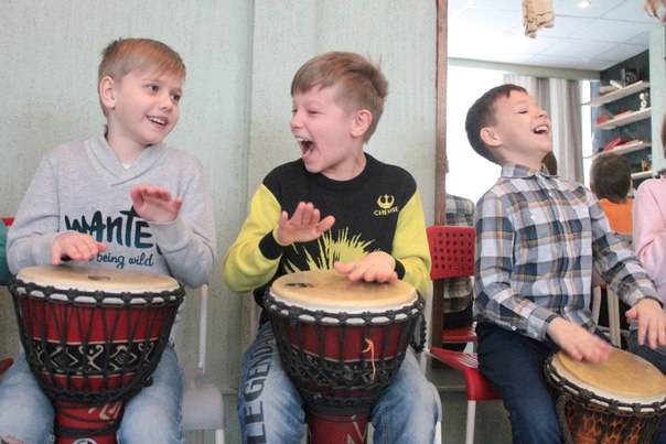 Уроки игры на барабанах в мурманске: школа drumtamtam