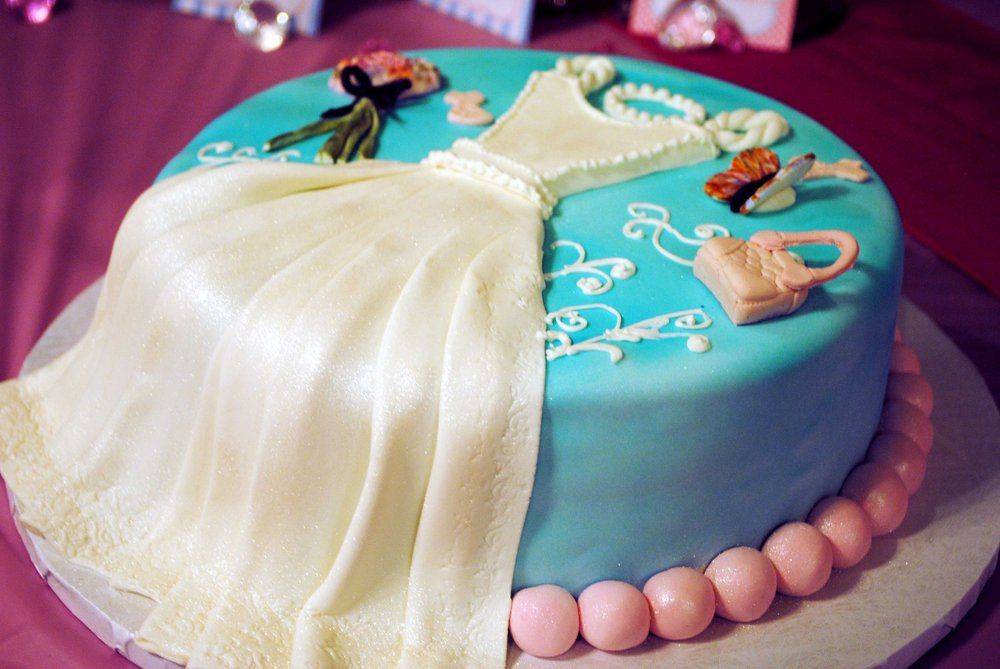 Торт на девичник для невесты: веселые и пошлые надписи, фото