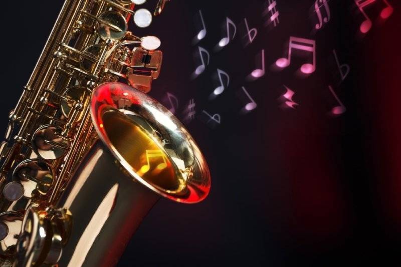 Саксофон на празднике – чарующее звучание