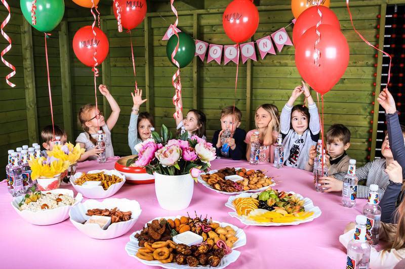 9 идей как отпраздновать день рождения ребенка дома весело и необычно