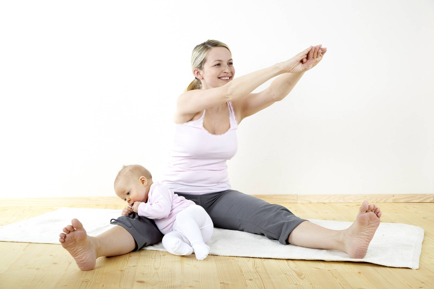 Упражнения после родов: гимнастика, восстановление фигуры, для похудения, на фитболе, комплекс, зарядка