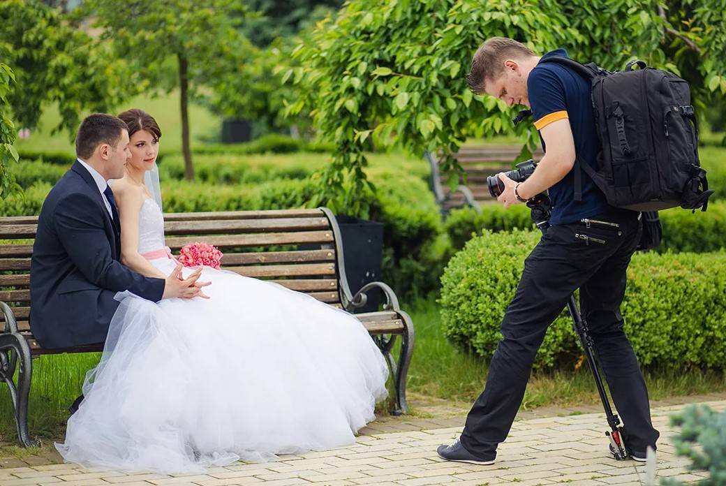 Выбираем фотографа на свадьбу: пошаговая инструкция