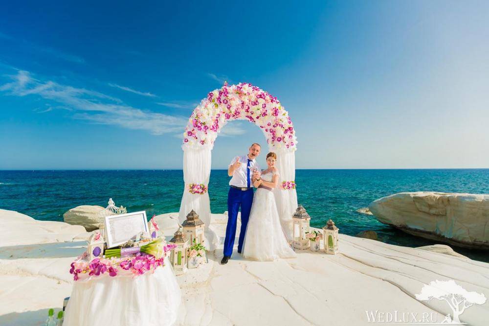 Свадьба на кипре: солнце и белый песок на двоих