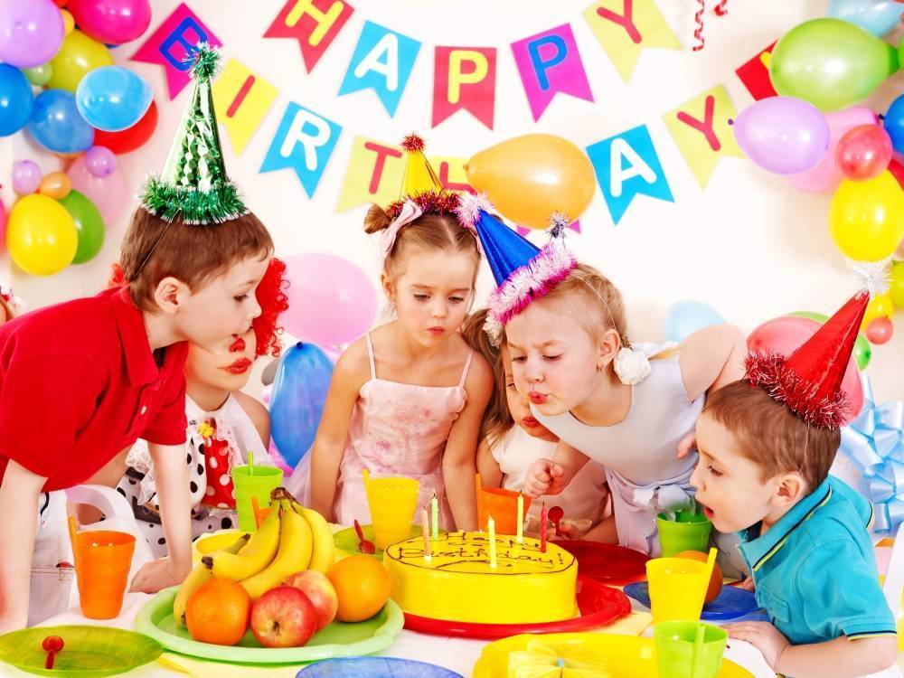 Где отметить день рождения ребенка? Плюсы и минусы