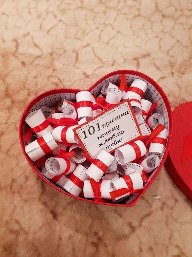 Что подарить девушке на 14 февраля: список подарков на день влюбленных