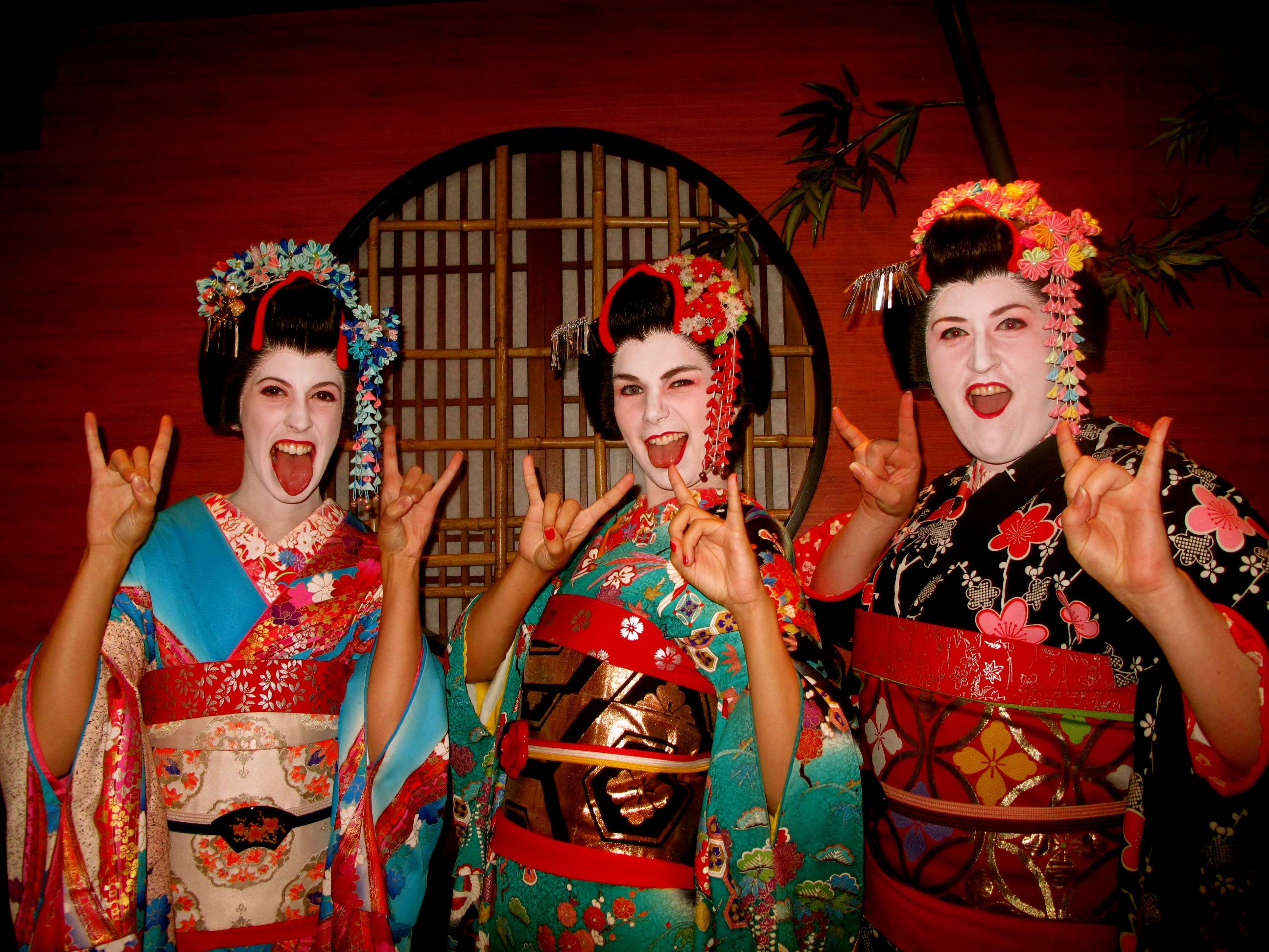 Японское кимоно. традиции и современность