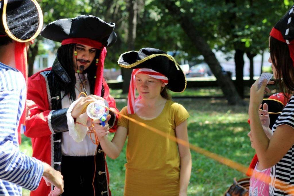 «пиратская вечеринка на острове сокровищ». летнее спортивно-музыкальное развлечение для детей дошкольного возраста