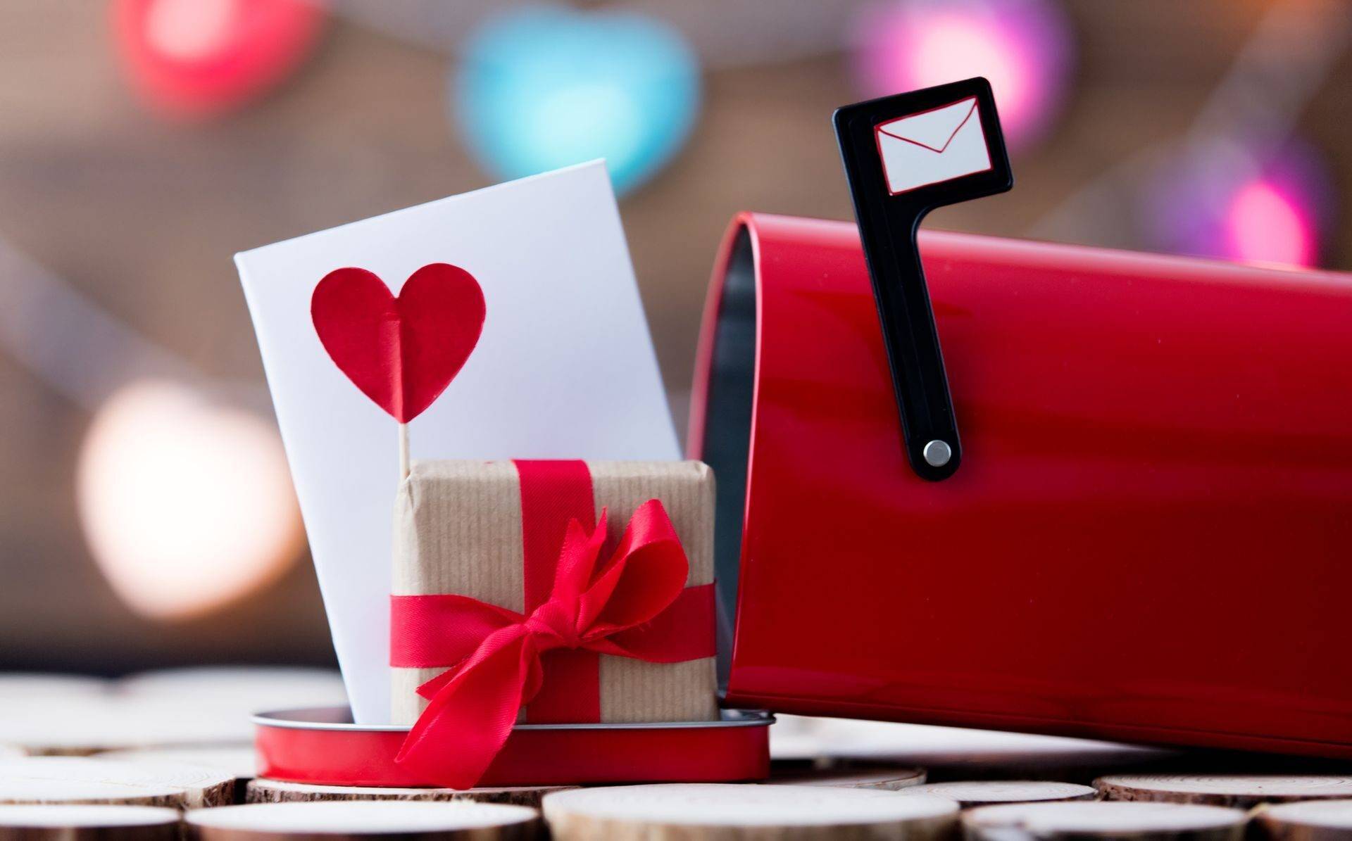 Что подарить семейной паре - 150 идей совместного подарка для пары на любой повод от друзей и родных