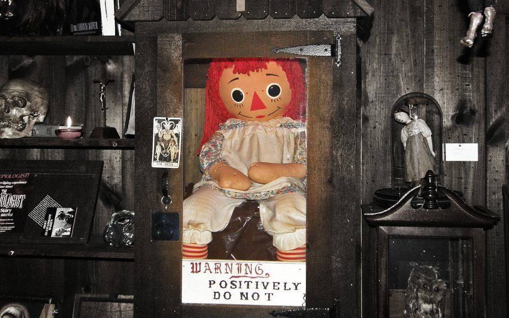 Анабель: реальная история куклы, где находится | интересный сайт